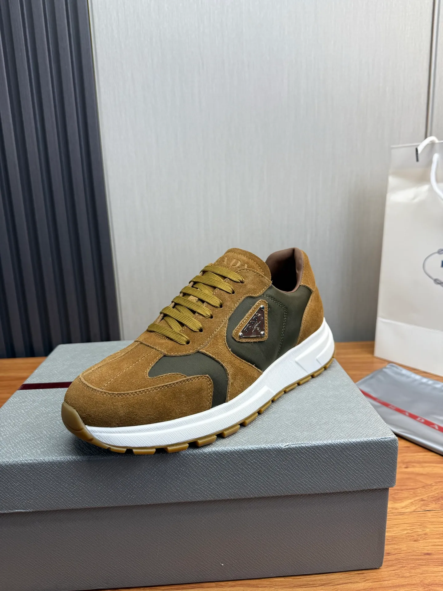 Men's shoes 560💰 [PRADA] Popular items in men's shoe counters, synchronized with the official website, 1 high-quality shipment ✔️Original cowhide + cowhide lining, 1🆚1 replica, original sole, 38-45 (45 customized, non-refundable)